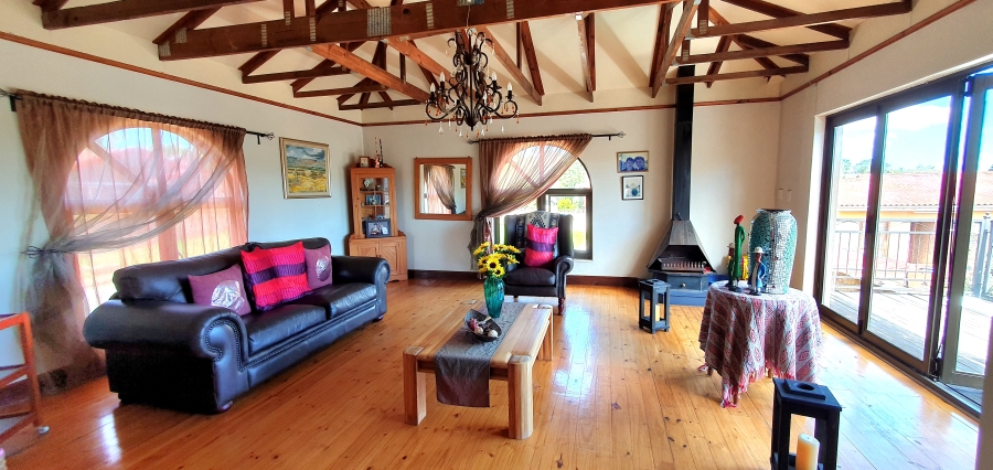 4 Bedroom Property for Sale in Strelitzia Park Eastern Cape